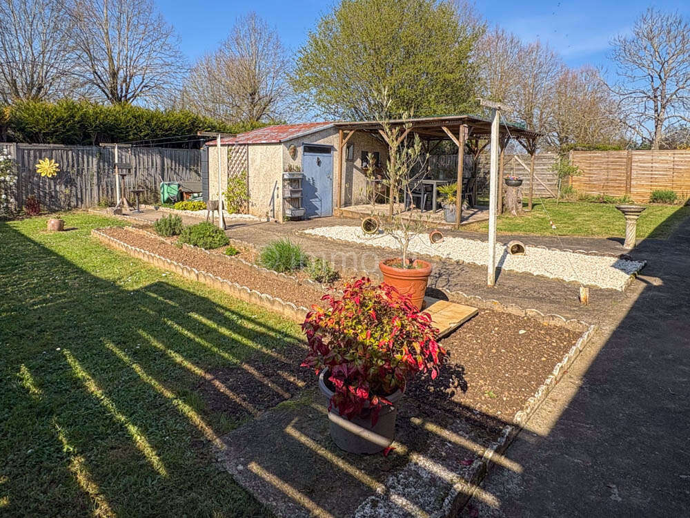 Maison à SAUZE-VAUSSAIS