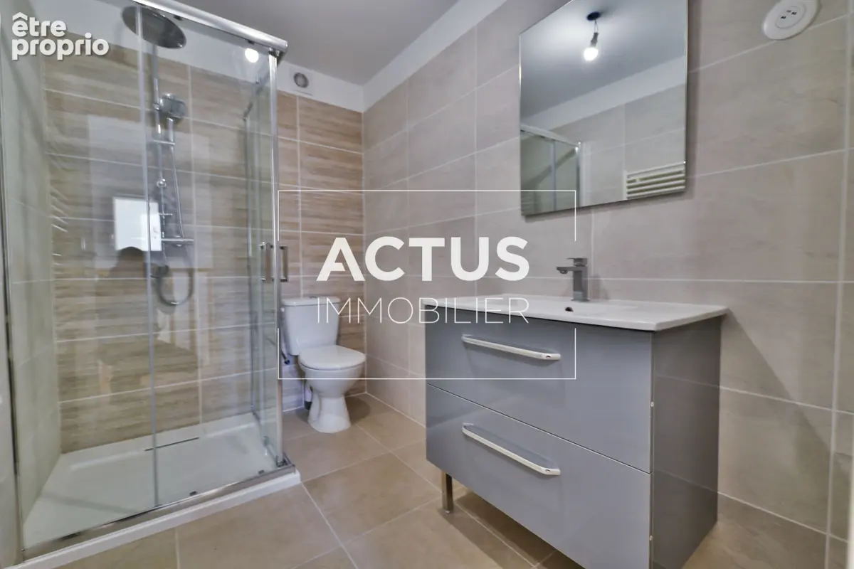 Maison 117 m² à Eyragues  - photo 8