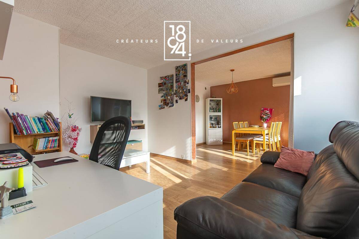 Appartement à LES PENNES-MIRABEAU