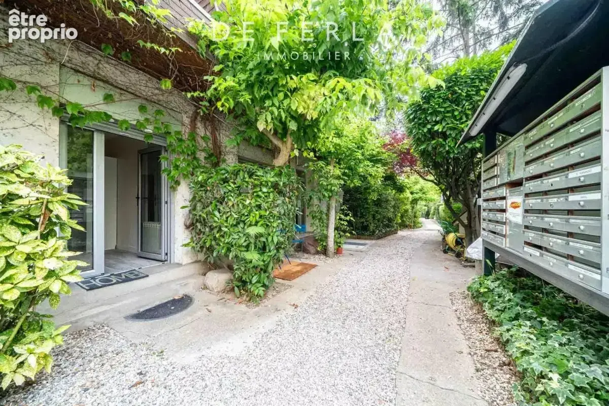 Photo Appartement à Paris-14e au prix de 195 000€
