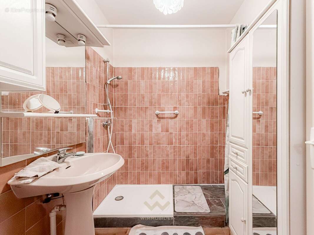 Appartement à LA VALETTE-DU-VAR