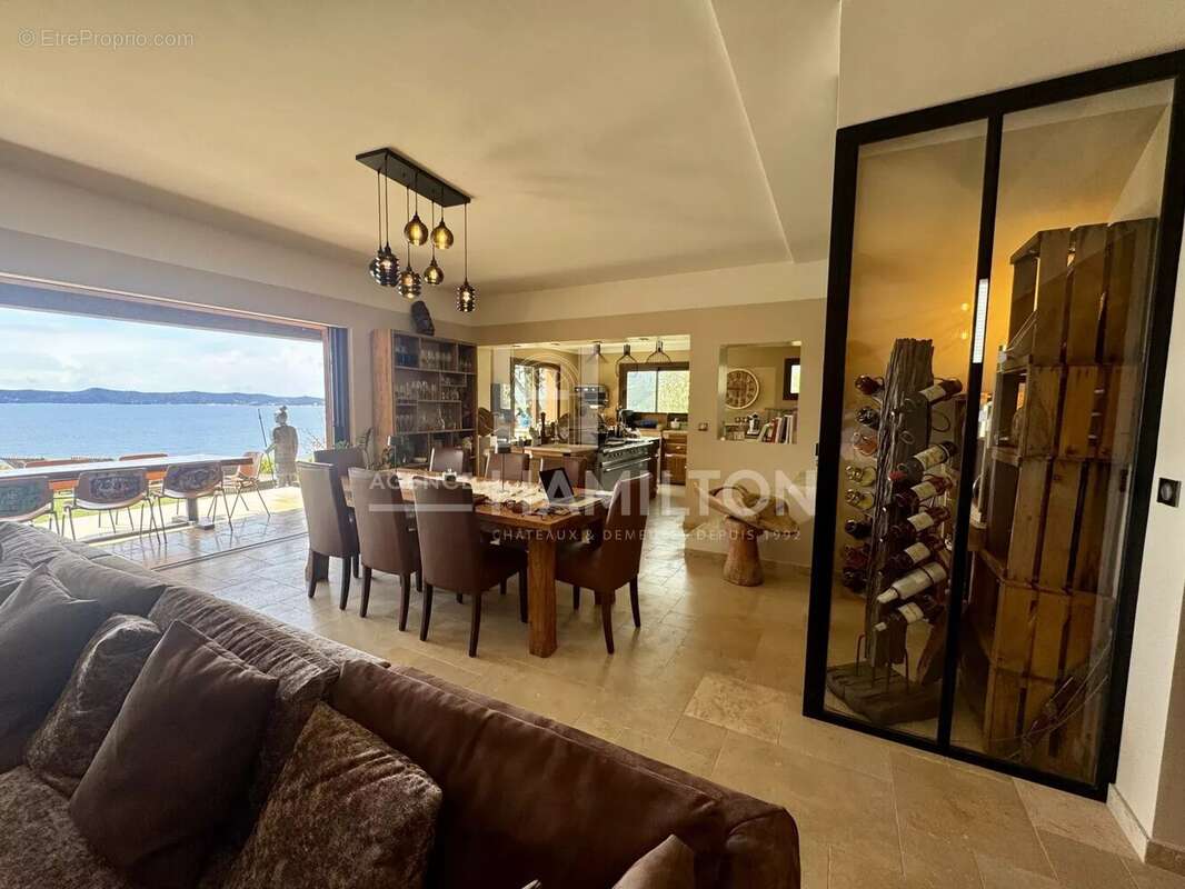 Maison à LE LAVANDOU