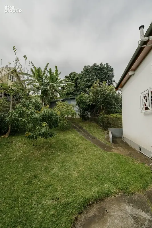 Maison 187 m² à Saint-Paul  - photo 3