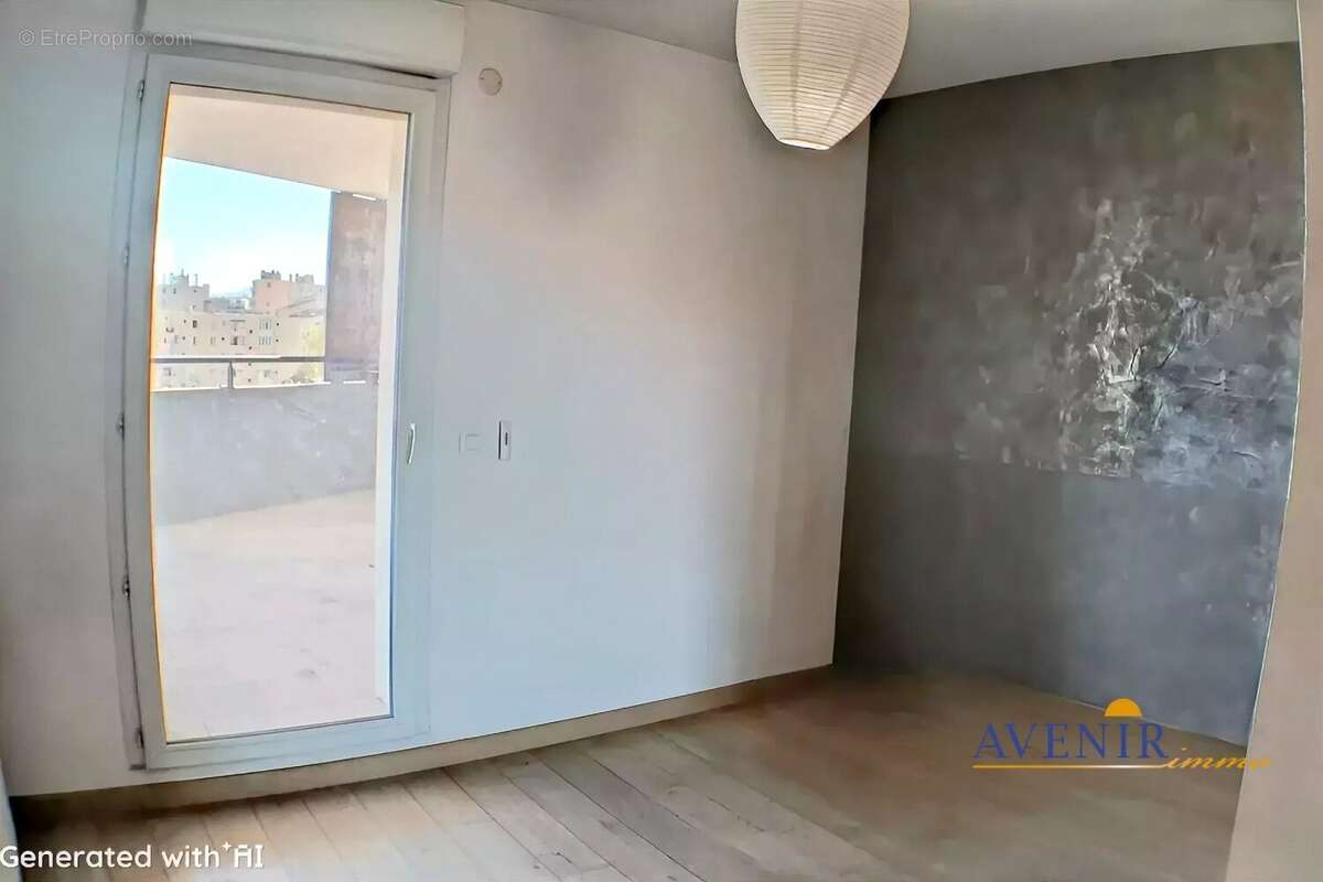 Appartement à MARSEILLE-8E