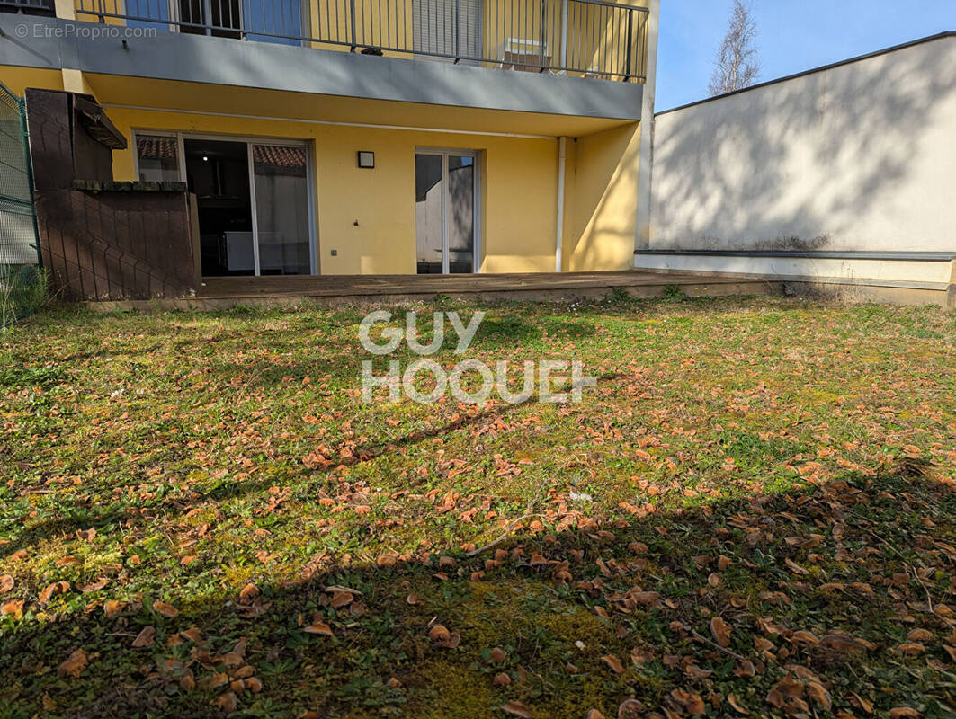 Appartement à DECINES-CHARPIEU