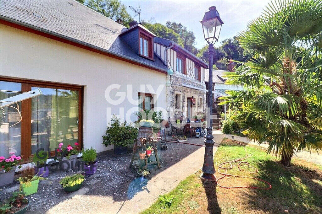 Maison à BERNAY