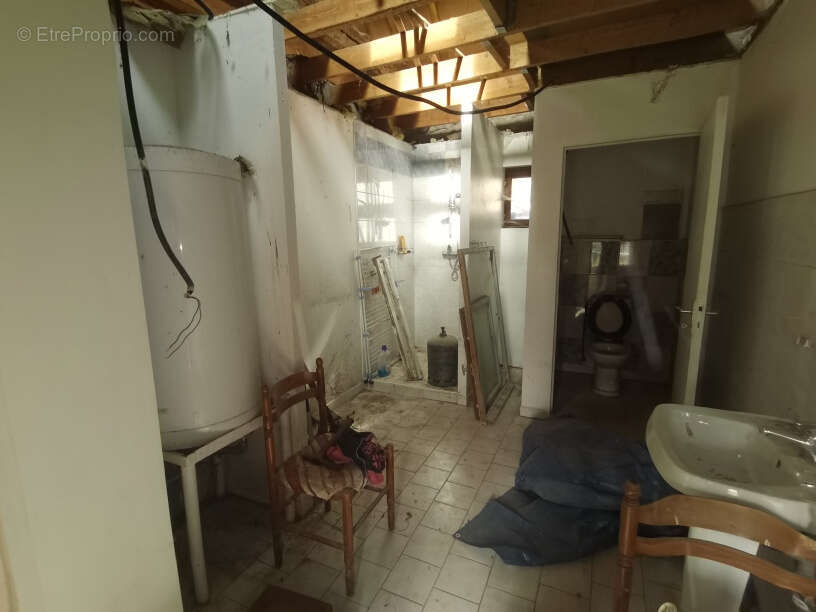 Maison à BEAUMONT-EN-VERON