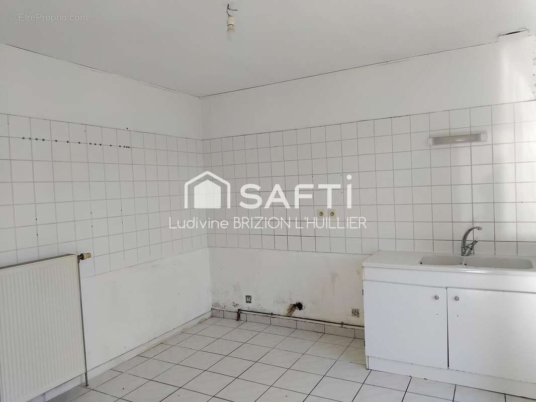 Photo 3 - Maison à SAINT-REMY-LA-CALONNE