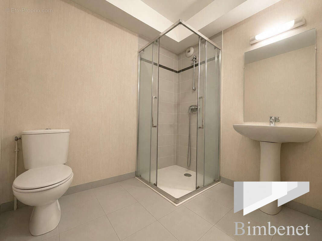 Appartement 52 m² à Orleans  - photo 4