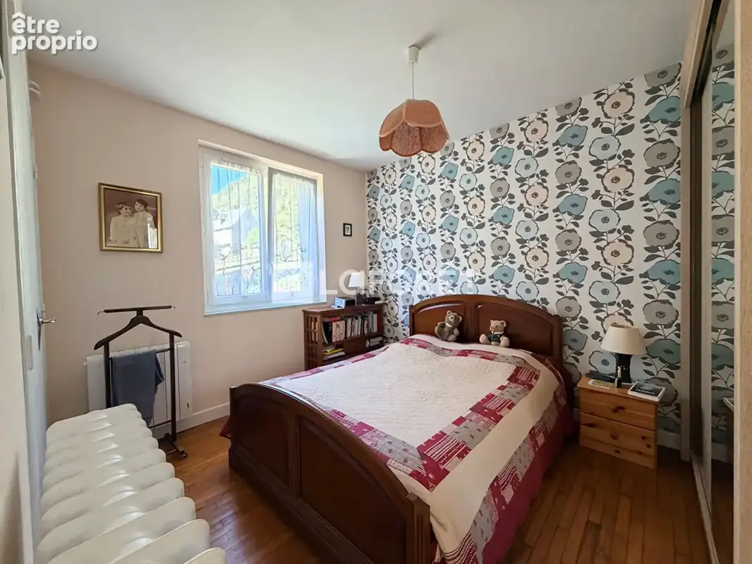 Secteur Vic Sur Cere maison 5 pièces118 m2 sur un parcelle de 340 m² - photo 11