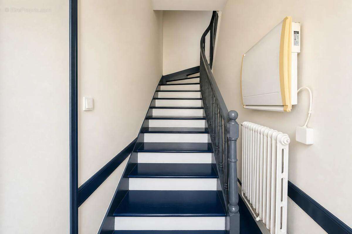 Maison de 4 pièces de 84 m² à Beaumont-sur-Dême - photo 6