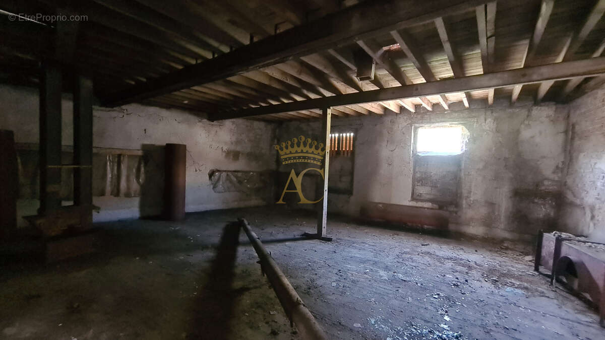 Loft industriel ou projet immobilier : ancien silo à rénover - photo 11