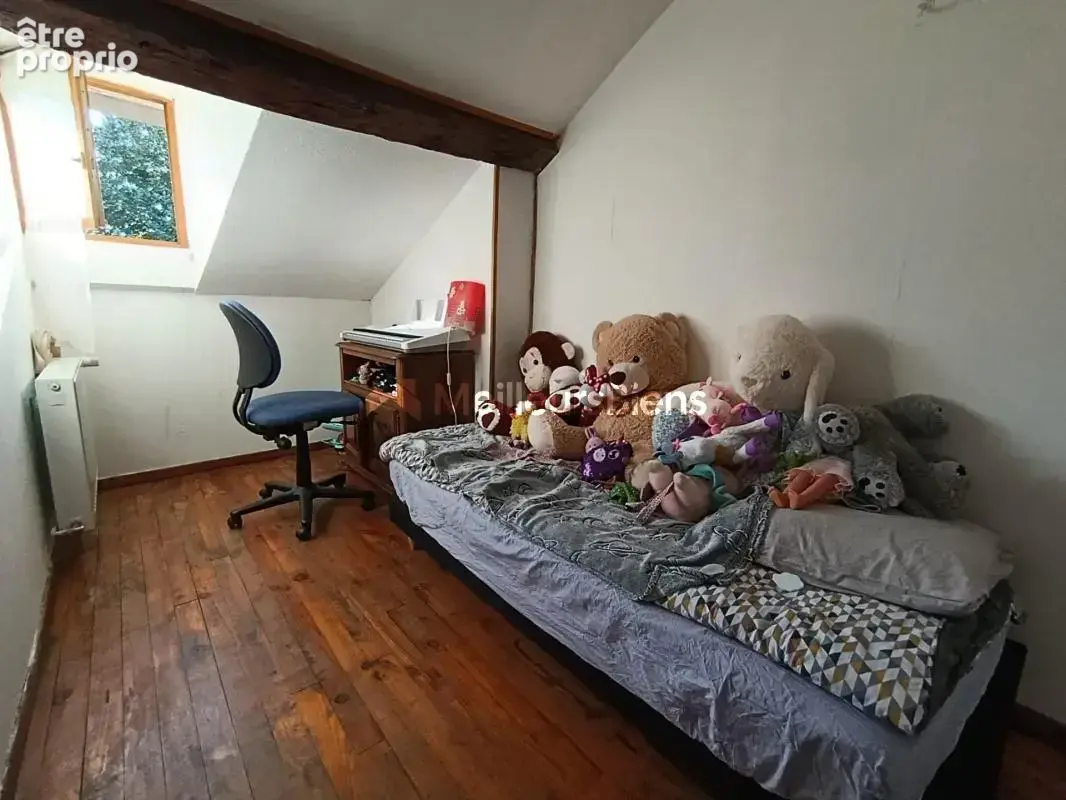 Maison avec grand garage  et studio indépendant - photo 9