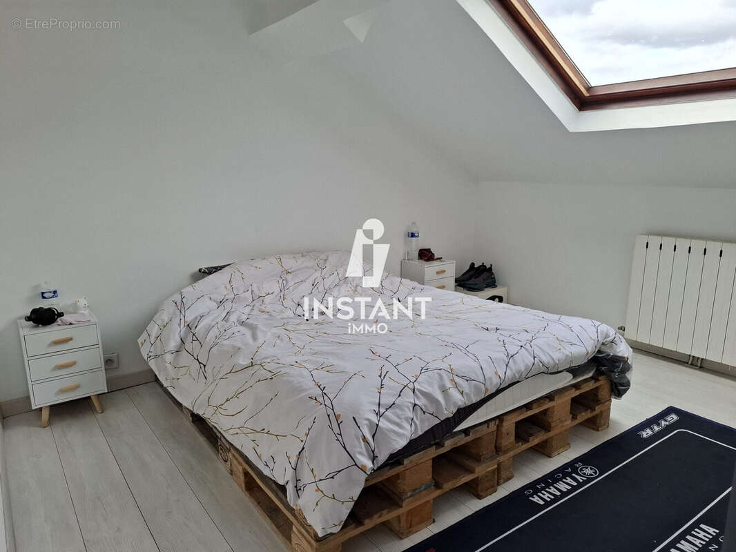 Maison à VILLECRESNES