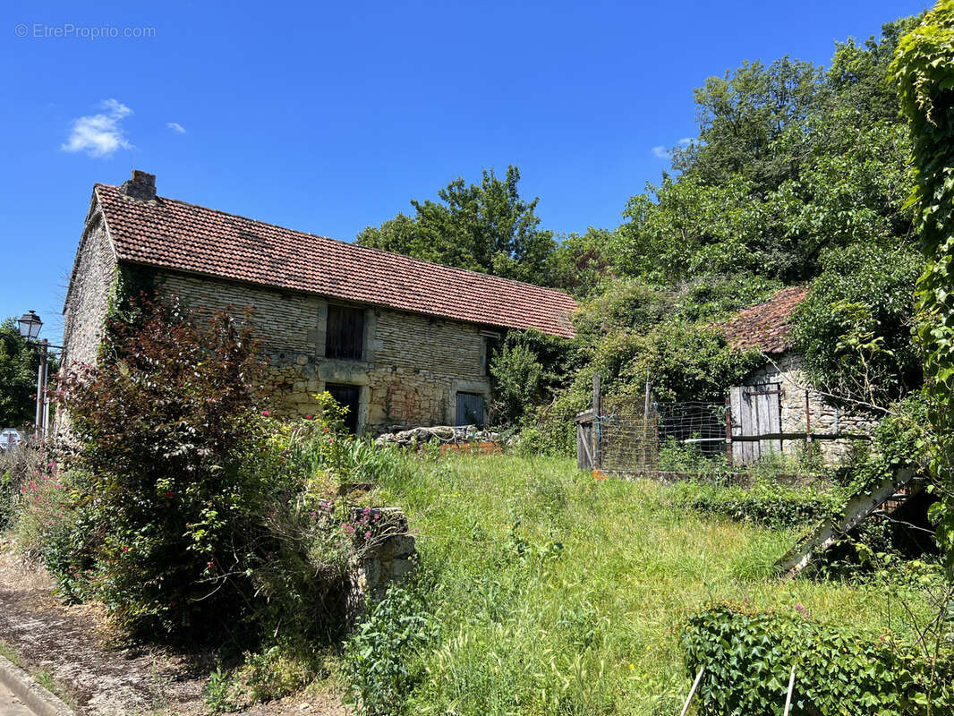 Maison à LA CASSAGNE