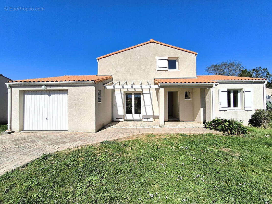 Maison à SAINT-PALAIS-SUR-MER