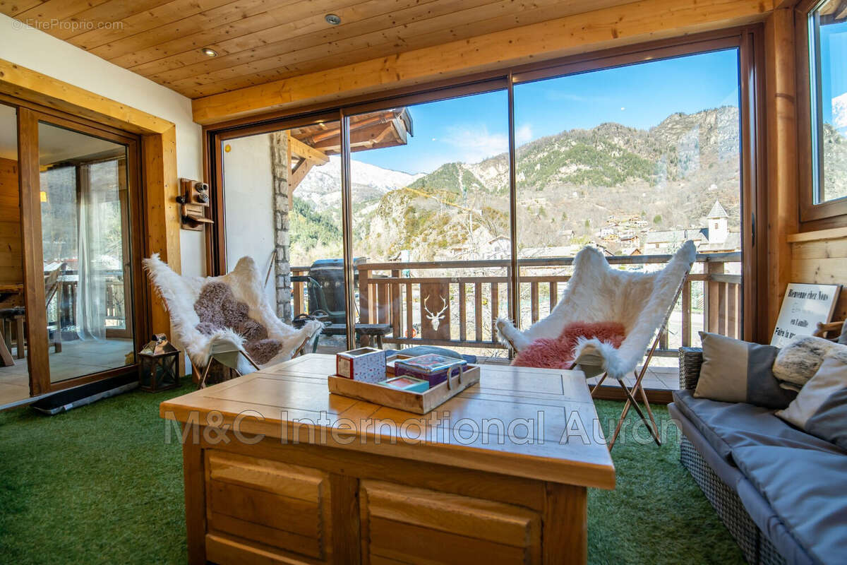 Maison à SAINT-ETIENNE-DE-TINEE