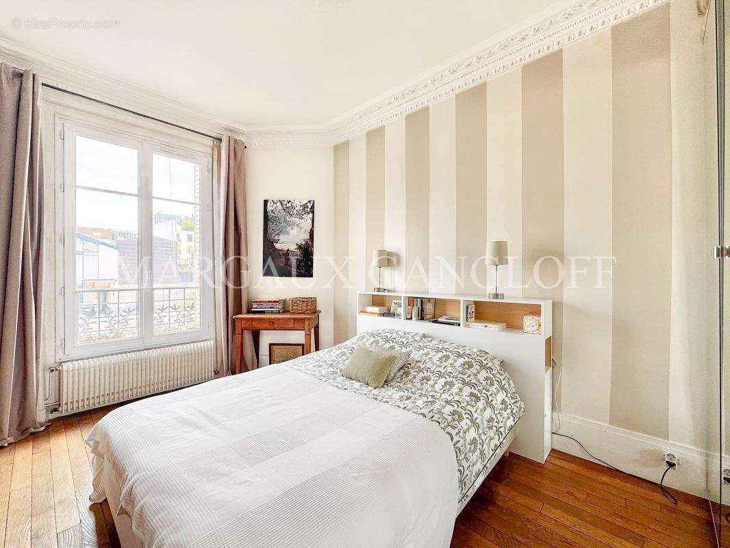 Appartement à ASNIERES-SUR-SEINE