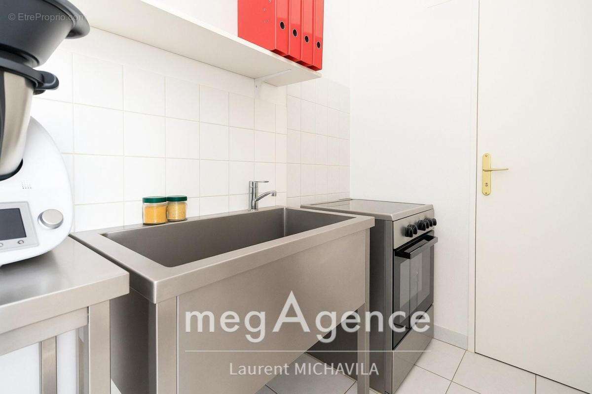 Commerce à PORTIRAGNES