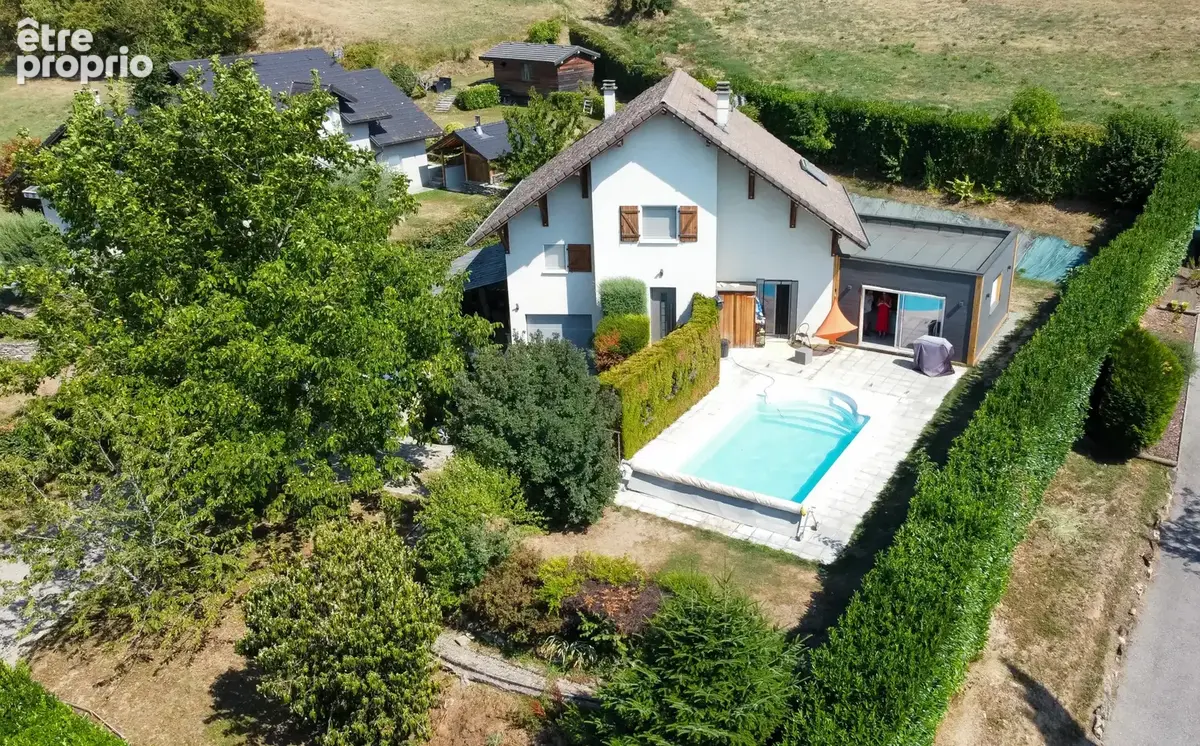 Maison à SAINT-PIERRE-DE-SOUCY