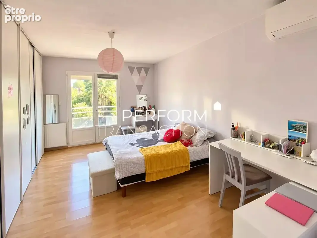 Fontaine – maison de ville 190 m² avec piscine et jardin - photo 5