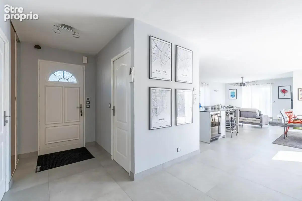 Maison Gorges 5 P . 4 Chs . 121.85 M² . T 883 M² . Garage . Piscine . Terrasses . Abri voiture - photo 11