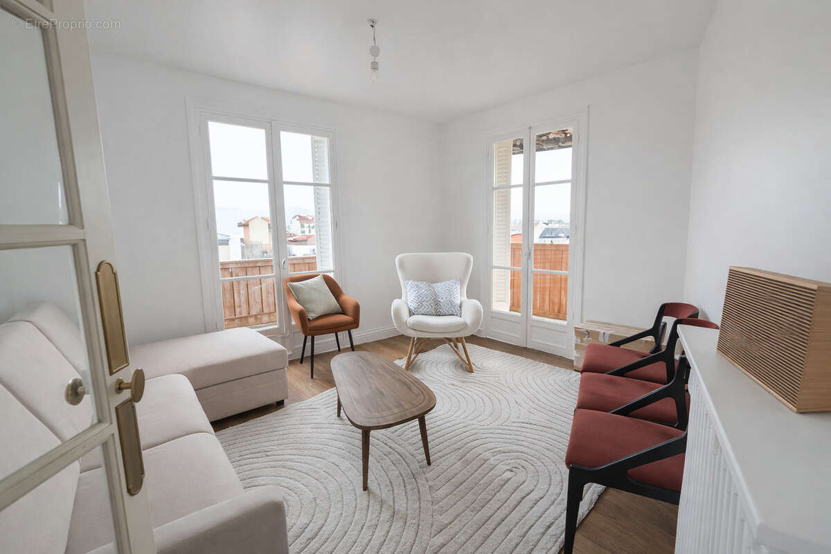 Appartement à ISSY-LES-MOULINEAUX