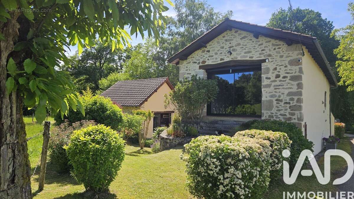 Maison 167 m² à Lauresses  - photo 5