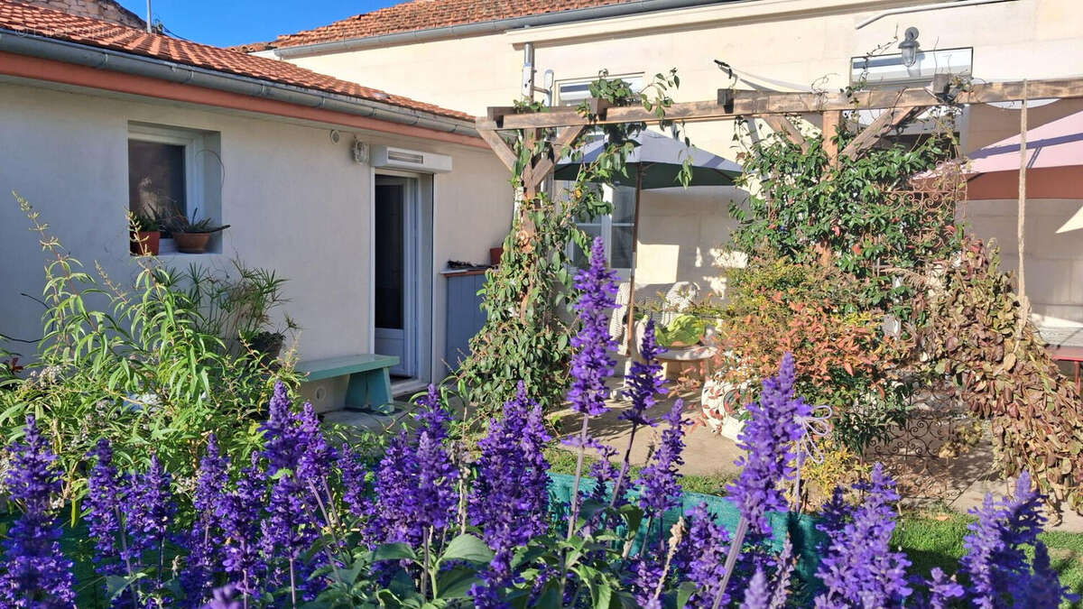 Maison à ROCHEFORT