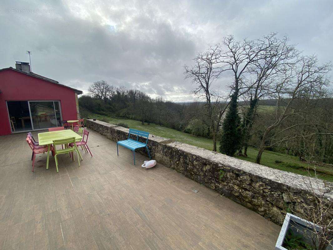 Maison à SAINT-PEY-DE-CASTETS