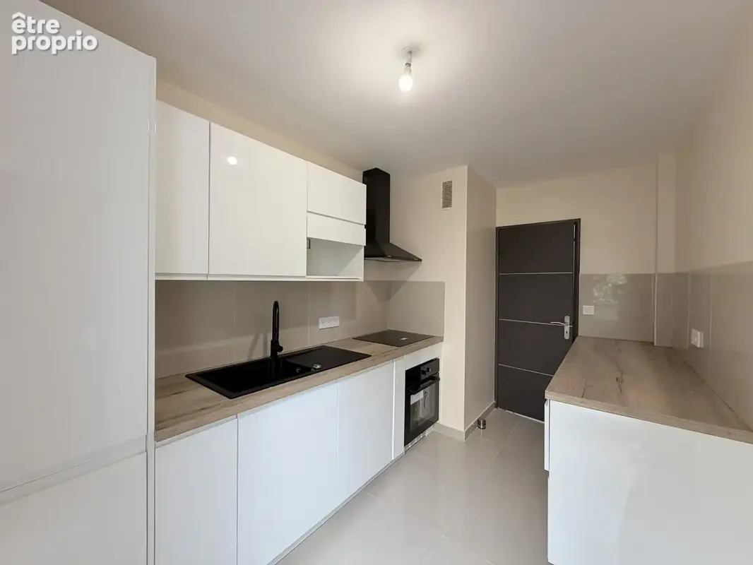 Appartement 4 pièces 77 m² à vendre à Saint-Raphael (83700) - photo 6