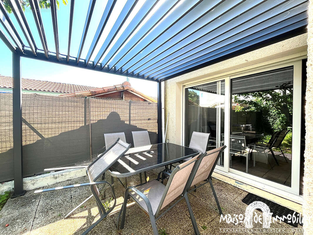 Maison à MESCHERS-SUR-GIRONDE