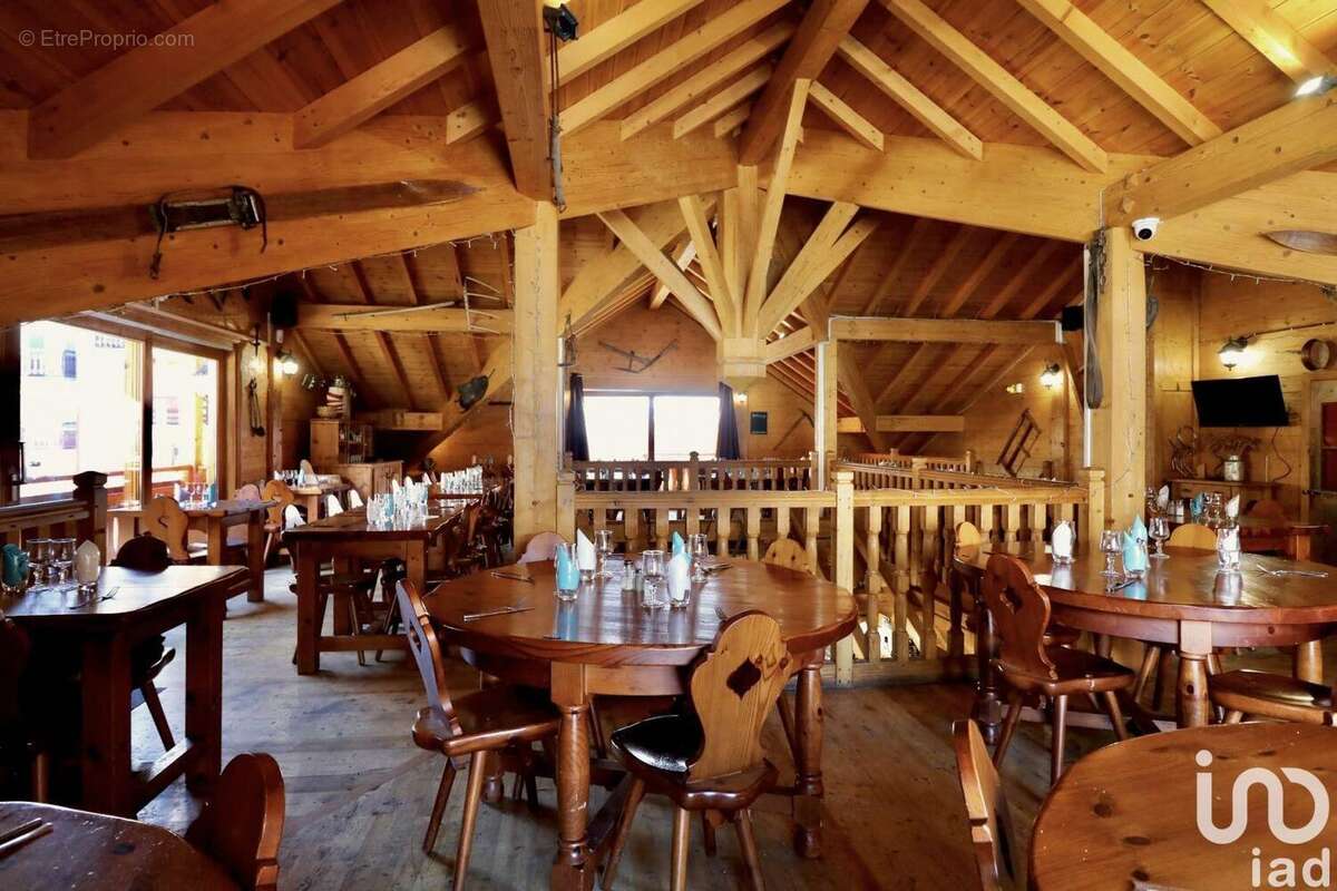 Photo 3 - Commerce à RISOUL