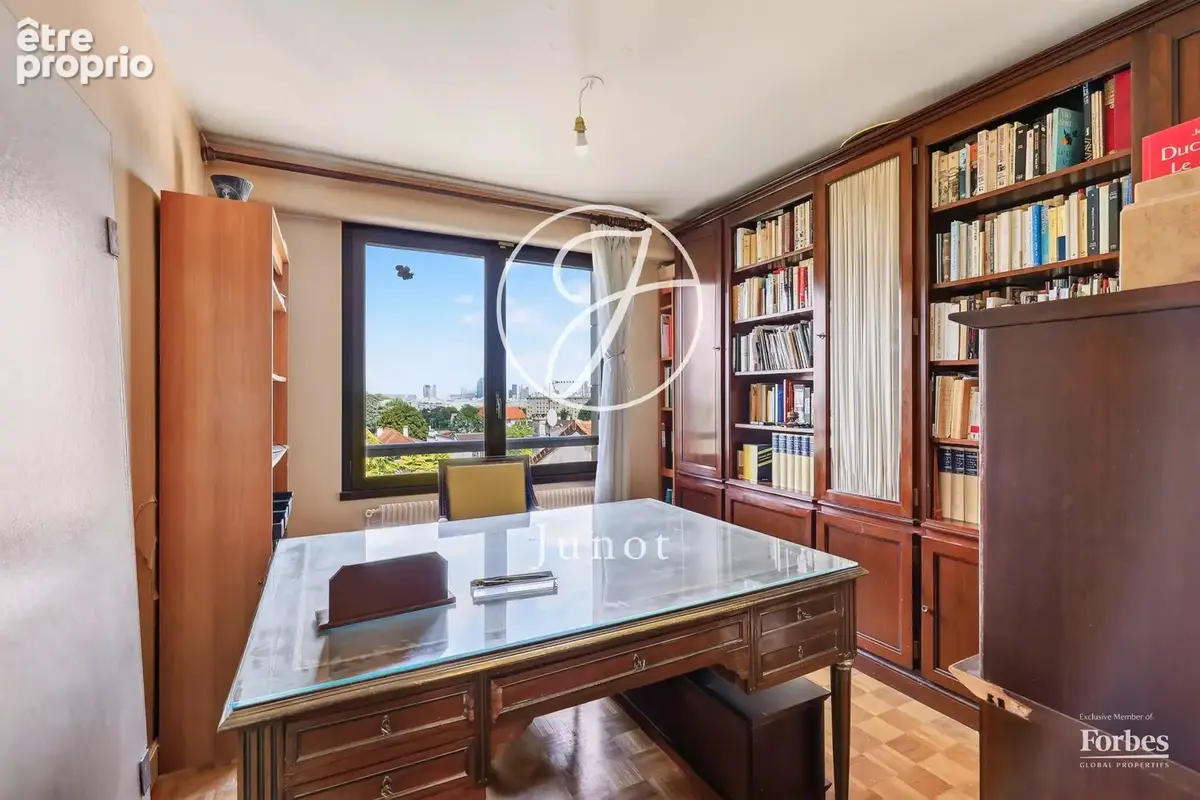 Saint-Cloud - MONTRETOUT - Appartement 113.16 m²  4 chambres - photo 7