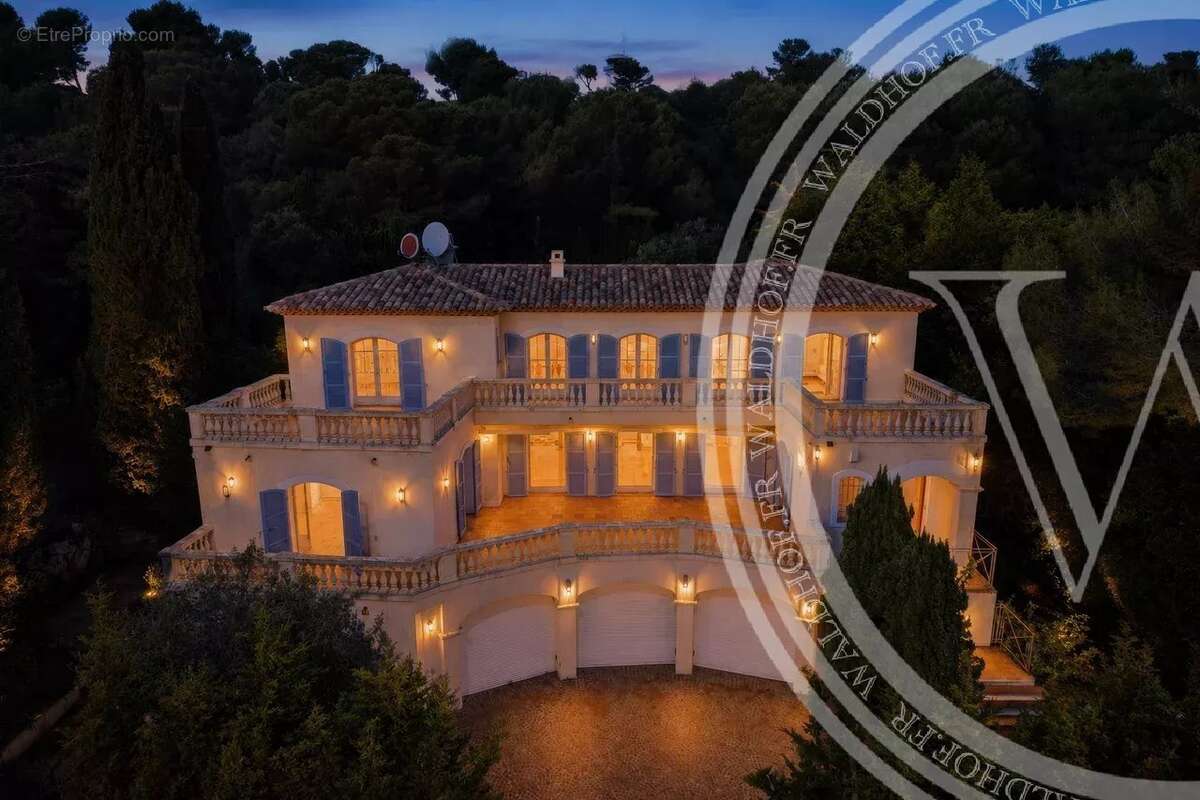 Maison à SAINT-JEAN-CAP-FERRAT