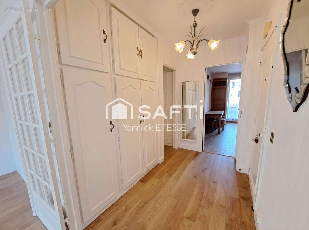 Photo 4 - Appartement à SAINT-GRATIEN