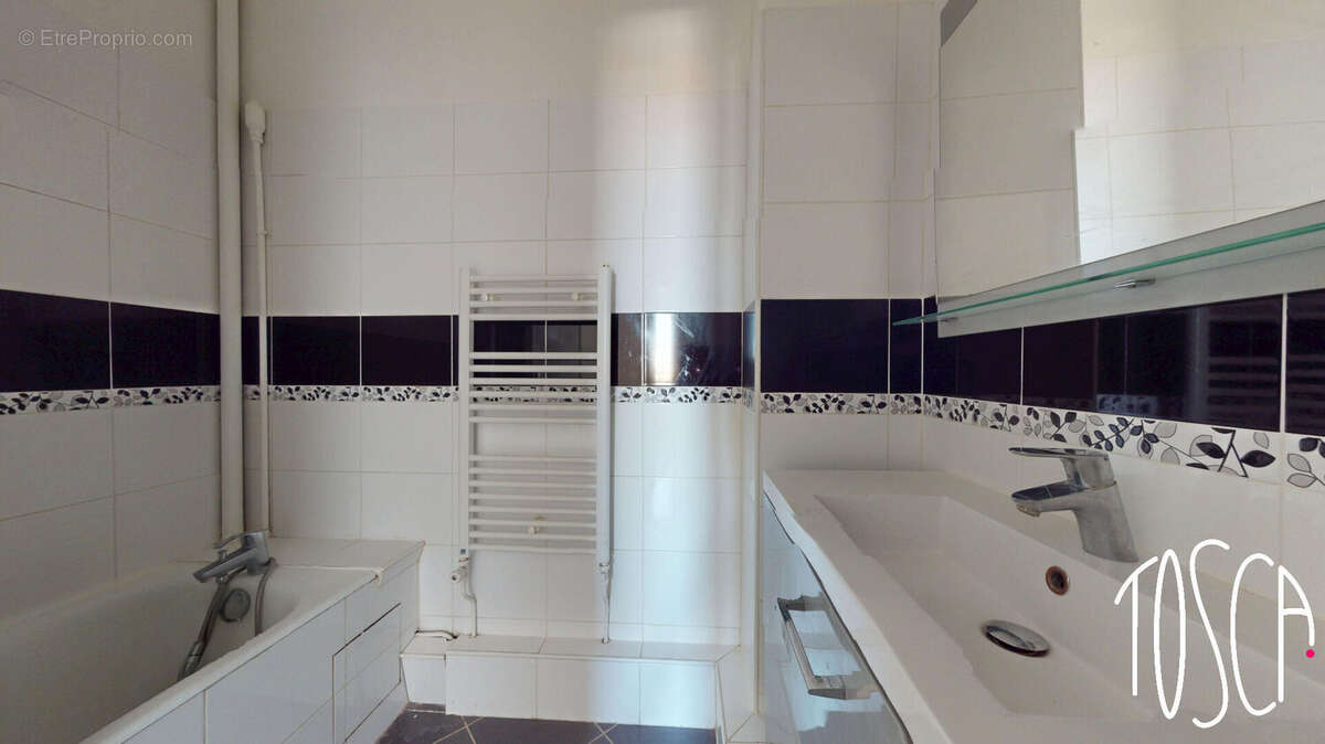 Appartement à THIAIS