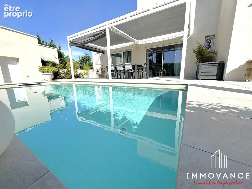 Maison 5 pièces 118 m² à vendre à Saint-Mathieu-De-Treviers (34270) - photo 2