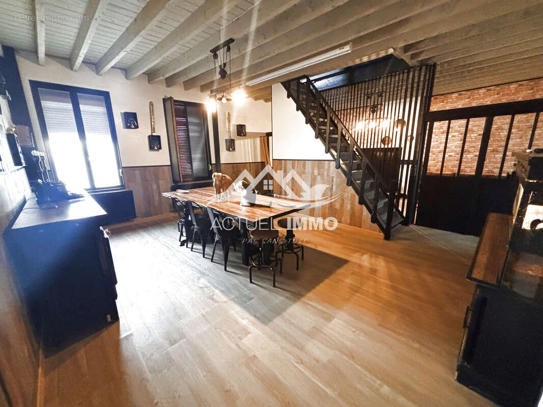 Maison à SAILLY-LABOURSE