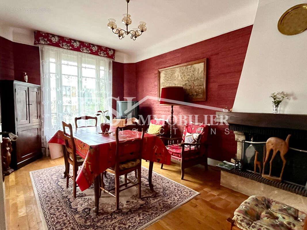 Maison à SAINT-LEU-LA-FORET