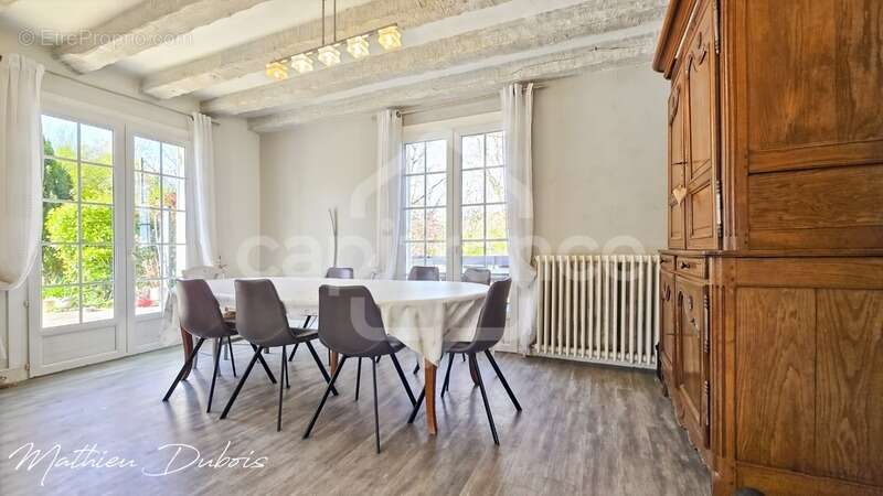 Maison à COULOUNIEIX-CHAMIERS