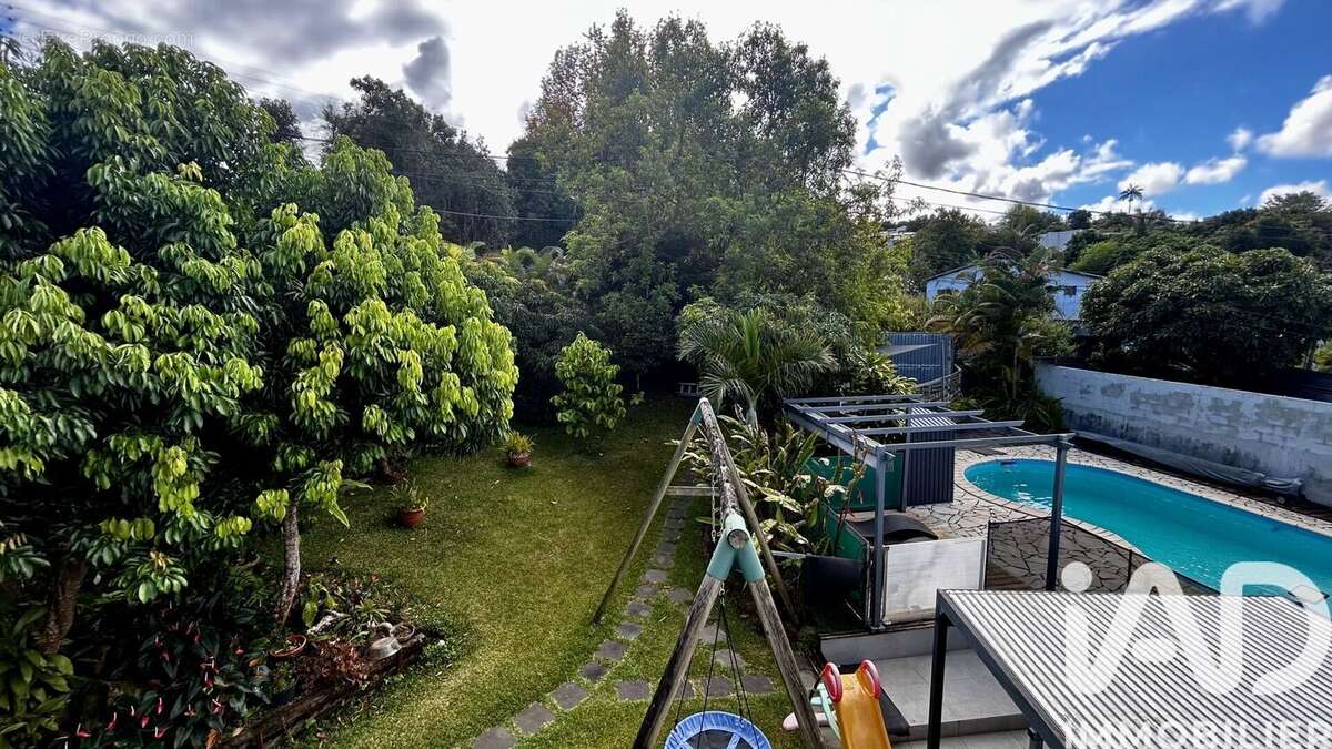 Photo 2 - Maison à LE TAMPON