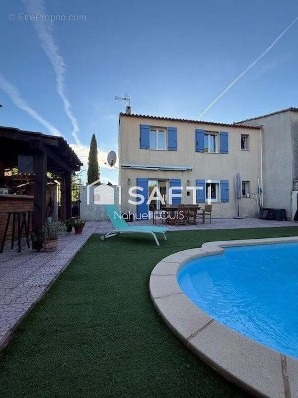 Photo 2 - Maison à VITROLLES