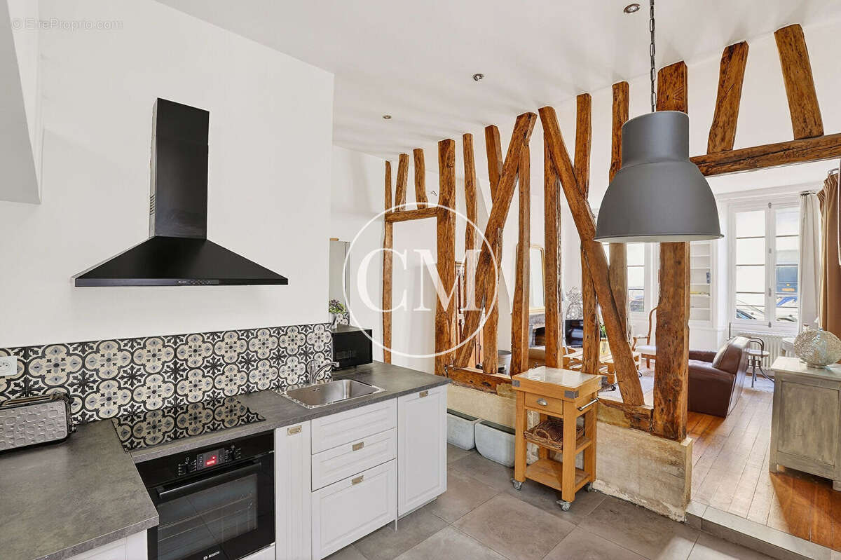 Appartement à VERSAILLES