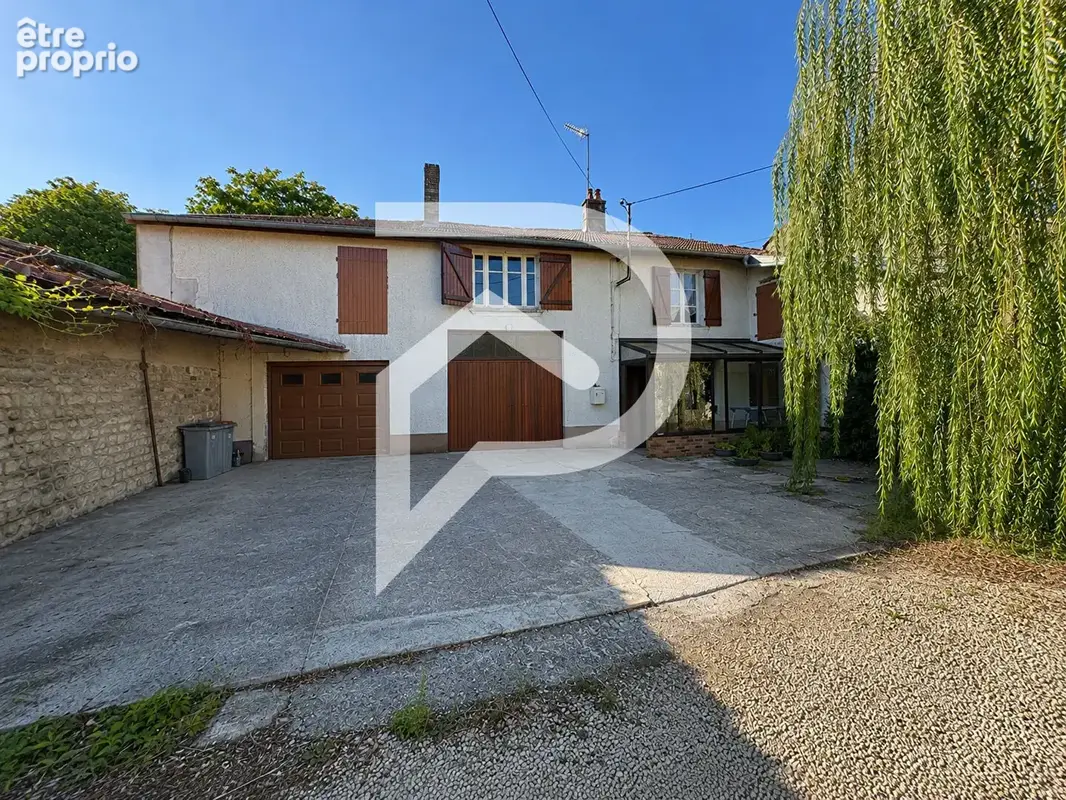 Maison à 10 minutes de Montigny le Roi - photo 1