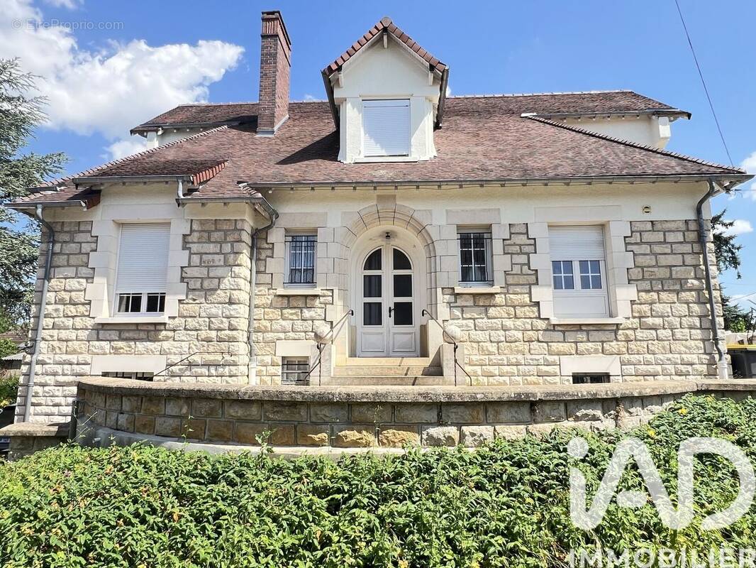 Photo 1 - Maison à CHABLIS