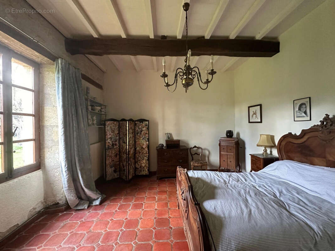 CH1 - Maison à FLEURANCE