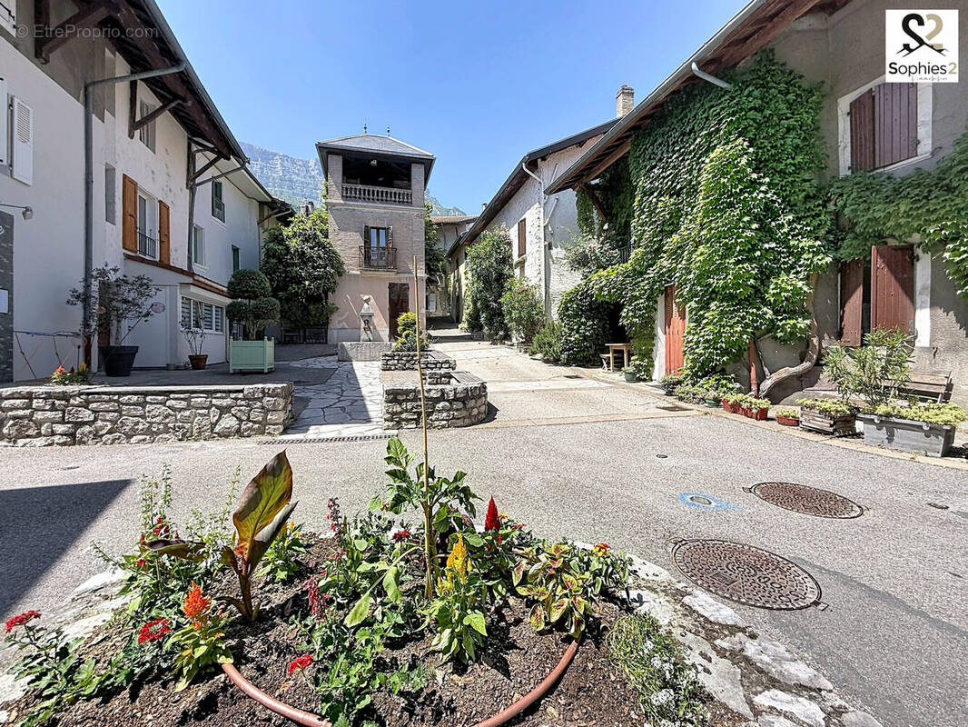 Maison à CLAIX