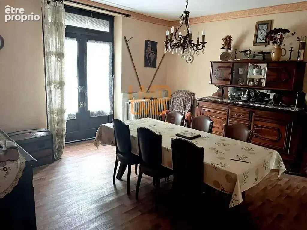 Maison spacieuse à Cransac avec 6 chambres - photo 3