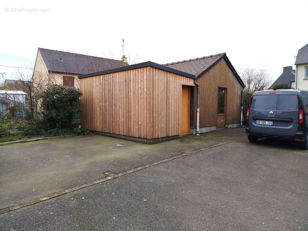 Appartement à SAINT-BRICE-EN-COGLES